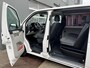 Volkswagen Transporter 2.0 TDI L2H1 DC 4Motion 150pk 2x Schuifdeur 4x4 Btw en Bpm vrij!! Airco Cruise controle Trekhaak 2500kg trekgewicht 1e eigenaar Ex overheid