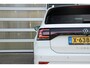 Volkswagen T-Cross 1.0 TSI 110pk R-Line | Apple CarPlay/Android Auto | Navigatie | 18" Velgen