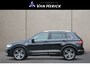 Volkswagen Tiguan 1.4 TSI ACT Automaat R-Line | Navigatie | Trekhaak | Adaptive Cruise Control