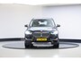 BMW X1 sDrive20i VDL Nedcar Edition | Leder | Panoramadak | H&K | 19 Inch | Head Up |