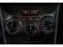 Peugeot 208 1.2 PureTech Signature | Handgeschakeld | Apple Carplay