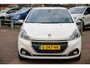 Peugeot 208 1.2 PureTech Signature | Handgeschakeld | Apple Carplay