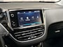 Peugeot 2008 1.2 PureTech Allure Automaat (APPLE CARPLAY, LOGISCH NAP, NAVIGATIE, CLIMATE, CAMERA, LEDER, SPORTSTOELEN, GETINT GLAS, LM VELGEN, PARKEERSENSOREN, NIEUWE APK, NIEUWSTAAT)