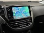 Peugeot 2008 1.2 PureTech Allure Automaat (APPLE CARPLAY, LOGISCH NAP, NAVIGATIE, CLIMATE, CAMERA, LEDER, SPORTSTOELEN, GETINT GLAS, LM VELGEN, PARKEERSENSOREN, NIEUWE APK, NIEUWSTAAT)
