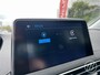 Peugeot 3008 1.2 Turbo 130 pk Blue Lease Executive Automaat