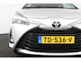 Toyota Yaris 1.0 VVT-i Aspiration | Bluetooth telefoonvoorbereiding | radio-CD-USB | LM velg |