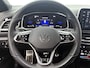 Volkswagen T-Roc 1.5 TSI R-Line | Camera | Adaptive Cruise | Stoelverwarming | Beats Audio | Navigatie