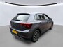 Volkswagen Polo 1.0 TSI 95pk Life / Navigatie / Airco / Parkeersensoren V+A / Getint Glas / 15'' LMV
