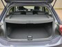 Volkswagen Polo 1.0 TSI 95pk Life / Navigatie / Airco / Parkeersensoren V+A / Getint Glas / 15'' LMV