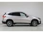 BMW X1 sDrive20i High Ex | Keyless | Hud | Trekhaak | Dealer Oh | NL-Auto