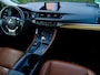 Lexus CT 200h Luxury Sport | Leer | Navi | NL | Trekhaak |