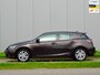 Lexus CT 200h Luxury Sport | Leer | Navi | NL | Trekhaak |