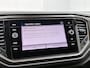 Volkswagen T-Roc 1.5 TSI Style | Navigatie | trekhaak | Stoelverwarming | Airco | Cruise control Apple carplay |