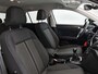Volkswagen T-Roc 1.5 TSI Style | Navigatie | trekhaak | Stoelverwarming | Airco | Cruise control Apple carplay |