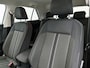 Volkswagen T-Roc 1.5 TSI Style | Navigatie | trekhaak | Stoelverwarming | Airco | Cruise control Apple carplay |