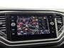 Volkswagen T-Roc 1.5 TSI Style | Navigatie | trekhaak | Stoelverwarming | Airco | Cruise control Apple carplay |