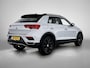 Volkswagen T-Roc 1.5 TSI Style | Navigatie | trekhaak | Stoelverwarming | Airco | Cruise control Apple carplay |