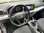 SEAT Arona 1.0 TSI Style Business Intense / Digitaal dashboard / Navigatie / App connect / Climate controle / Parkeersensoren achter /