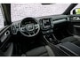 Volvo EX40 Single Motor Extended Range Ultra Black Edition 82 kWh | Europa | Harman Kardon audio | 20" | Schuif-/kanteldak | Getint Glas | Elektrische stoelverstelling | Nubuck bekleding | Adaptive Cruise Control | Dodehoekdetectie |