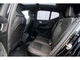 Volvo EX40 Single Motor Extended Range Ultra Black Edition | Europa | Harman Kardon audio | 20" | Schuif-/kanteldak | Getint Glas | Elektrische stoelverstelling | Nubuck bekleding | Adaptive Cruise Control | Dodehoekdetectie |
