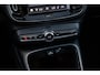 Volvo EX40 Single Motor Extended Range Ultra Black Edition 82 kWh | Europa | Harman Kardon audio | 20" | Schuif-/kanteldak | Getint Glas | Elektrische stoelverstelling | Nubuck bekleding | Adaptive Cruise Control | Dodehoekdetectie |