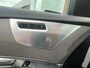 Volvo XC90 Plug-in Hybrid T8 AWD Ultimate Bright | Long Range | Trekhaak | Bowers & Wilkins audio | Luchtvering | 22 inch velgen | Stoelmassage | Stoelventilatie | Standkachel | Stoel- en stuurverwarming | Getint glas | Adaptive cruise control | 7 zitplaatsen |