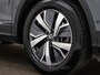 Volkswagen Tiguan 1.4 TSI eHybrid 245pk DSG Life Business · Camera · Matrix LED · Inklap. Trekhaak · Stuur- & Stoelverwarming + achterbank · Apple/Android Car Play · Elek. Achterklep ·