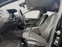 BMW 1-Serie Limousine 118i Sport Line Apple/Android draadloos | Automaat | Climate Con