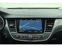 Opel Crossland 1.2 Turbo Elegance 110 Pk | Trekhaak | Navigatie | Verwarmd voorruit | Stoel & Stuurverwarming | AGR Stoel | Camera | Hoge instap