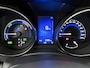 Toyota Auris 1.8 Hybrid Black Edition | Trekhaak | NL auto | Achteruitrijcamera | Onderweg-naar-dealer