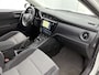 Toyota Auris 1.8 Hybrid Black Edition | Trekhaak | NL auto | Achteruitrijcamera | Onderweg-naar-dealer