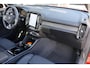 Volvo XC40 Recharge Pro 1e Eigenaar | Dealer Onderh | BTW | NAP | SOH91% | Pano | Warmtepomp | Trekhaak | H&K | 360 Cam | Elek Stoel + Memory | Winter Pack | Navi | Sfeer | 1 Kabel | Elek Klep | ACC | Full Led | Bots