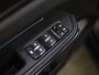 Lynk & Co 01 1.5 | Hybride | Panorama dak | Airco | Climate control | 360 camera | Stoelverwarming | Navigatie |