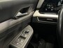 Volkswagen Golf 1.0 eTSI - DSG - CarPlay - BTW - Camera - Trekhaak - Moonstone Grey