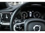 Volvo V60 2.0 T5 Inscription | Trekhaak | Leder | Adaptive Cruise | NL Auto | NAP | 18 Inch |