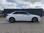 Mercedes-Benz A-klasse 250 e Business Line | Rijdt tot 70km volledig elektrisch | Panoramadak | Rijassistentiepakket Plus | Stoelverwarming | Distronic | Achteruitrijcamera |