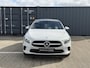 Mercedes-Benz A-klasse 250 e Business Line | Rijdt tot 70km volledig elektrisch | Panoramadak | Rijassistentiepakket Plus | Stoelverwarming | Distronic | Achteruitrijcamera |