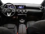 Mercedes-Benz A-klasse 250 e Business Line | Rijdt tot 70km volledig elektrisch | Panoramadak | Rijassistentiepakket Plus | Stoelverwarming | Distronic | Achteruitrijcamera |