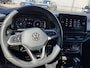 Volkswagen T-Roc 1.5eTSI/150PK R-Line First Edition DSG · Panoramadak · Trekhaak · Camera + Parkeersensoren · Apple/Android · Garantie t/m 05-02-2030 of 100000km