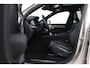 Volvo XC90 T8 Plug-in hybrid Ultra Dark | Bowers&Wilkins | Luchtvering | Massage | 22 Inch | Trekhaak | Head-Up