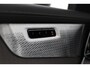 Volvo XC90 T8 Plug-in hybrid Ultra Dark | Bowers&Wilkins | Luchtvering | Massage | 22 Inch | Trekhaak | Head-Up