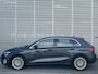 Audi A3 Sportback 30 TFSI Advanced edition / Navigatie / LED / Climate controle / Parkeersensoren achter / Fabriekgarantie 12-27 / **