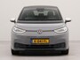 Volkswagen ID.3 First Plus 58 kWh | SoH 90,9 % | Apple carplay | Navigatie | Achteruitrij camera | Parkeersensoren voor en achter | Wifi | Spraakbediening | Voorstoelen verwarmd | Stuur verwarmd |