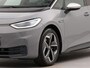Volkswagen ID.3 First Plus 58 kWh | SoH 90,9 % | Apple carplay | Navigatie | Achteruitrij camera | Parkeersensoren voor en achter | Wifi | Spraakbediening | Voorstoelen verwarmd | Stuur verwarmd |