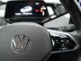 Volkswagen ID.3 First Plus 58 kWh | SoH 90,9 % | Apple carplay | Navigatie | Achteruitrij camera | Parkeersensoren voor en achter | Wifi | Spraakbediening | Voorstoelen verwarmd | Stuur verwarmd |