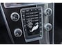Volvo XC60 2.4 D4 R-Design | 5-Cilinder | Trekhaak | Stoelverwarming | 18 Inch
