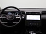 Hyundai Tucson 1.6 T-GDI PHEV Premium Sky 4WD | 360 graden camera | Stoelverwarming en stoelverkoeling | Schuif/ kantel dak | Draadloze telefoon oplader |