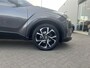 Toyota C-HR / C-HR+ 1.2 Premium | Navigatie | Achteruitrijcamera | Stoel en stuurverwarming