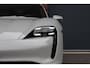 Porsche Taycan Sport Turismo 79 kWh | Achterasbesturing | Luchtvering | Sport-Chrono | ACC | Panoramadak | 18-wegs | BOSE | Memory | Surround Camera | Verwarmd Stuurwiel |