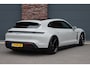 Porsche Taycan Sport Turismo 79 kWh | Achterasbesturing | Luchtvering | Sport-Chrono | ACC | Panoramadak | 18-wegs | BOSE | Memory | Surround Camera | Verwarmd Stuurwiel |